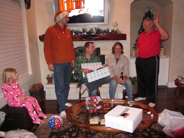 2013-12-23 21-46-34 Hildebrand Christmas.jpg
